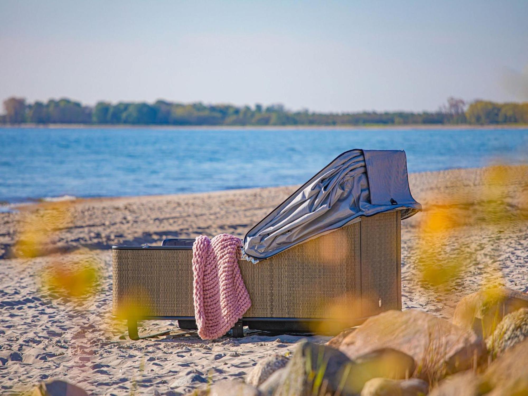 Strand Lounge Kronsgaard Εξωτερικό φωτογραφία